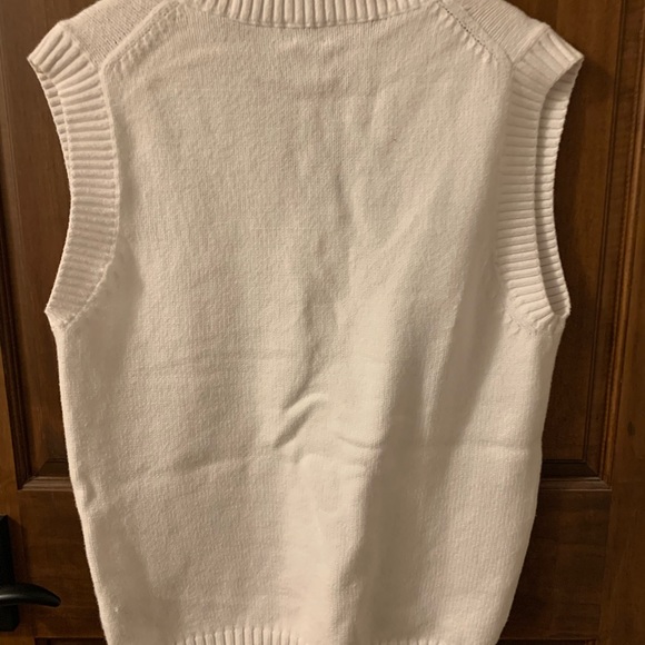 Aritzia Sunday Best Wyatt Vest - Picture 4 of 6